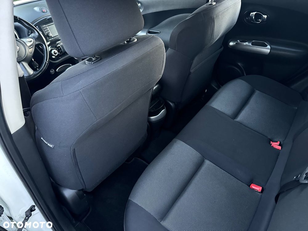 Nissan Juke 1.6 Acenta S&S - 12