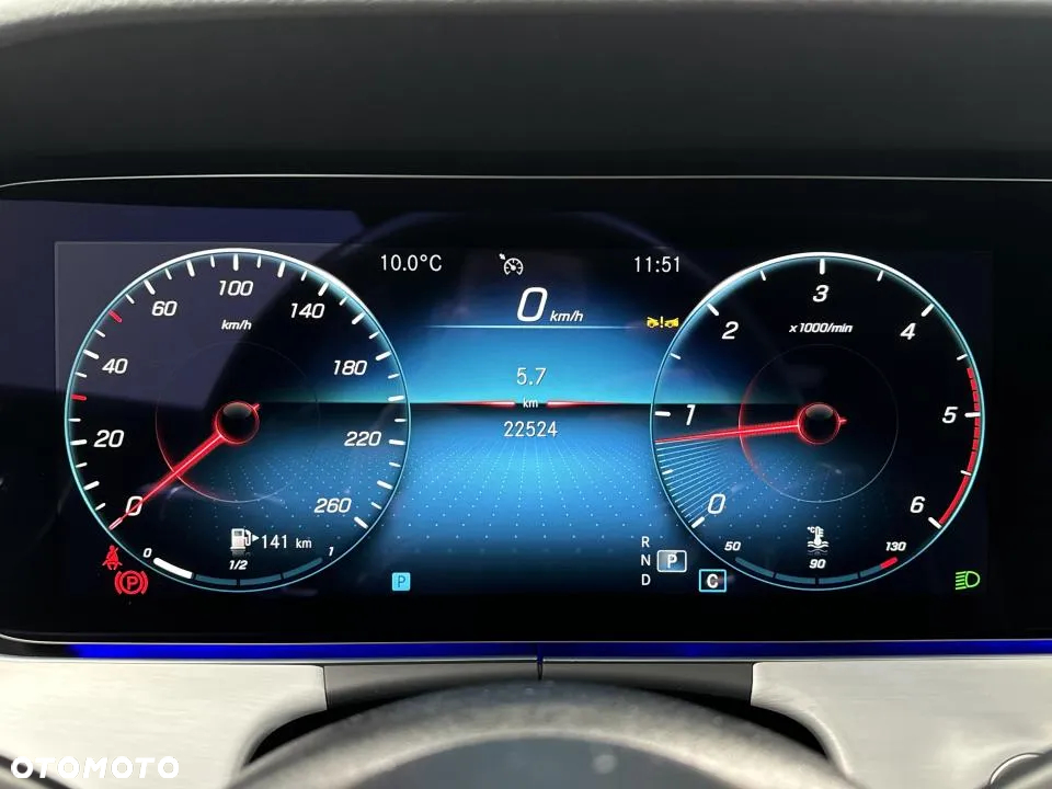Mercedes-Benz Klasa E 220 d 4Matic Coupe 9G-TRONIC AMG Line - 14