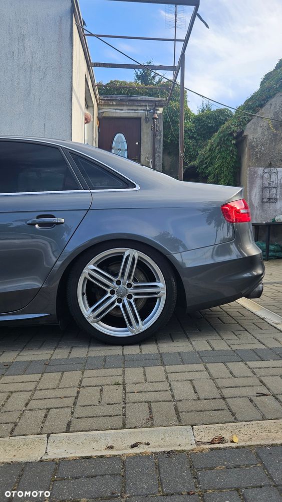 Audi S4 Limousine - 14