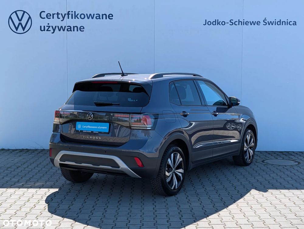 Volkswagen T-Cross 1.0 TSI Life Plus - 2