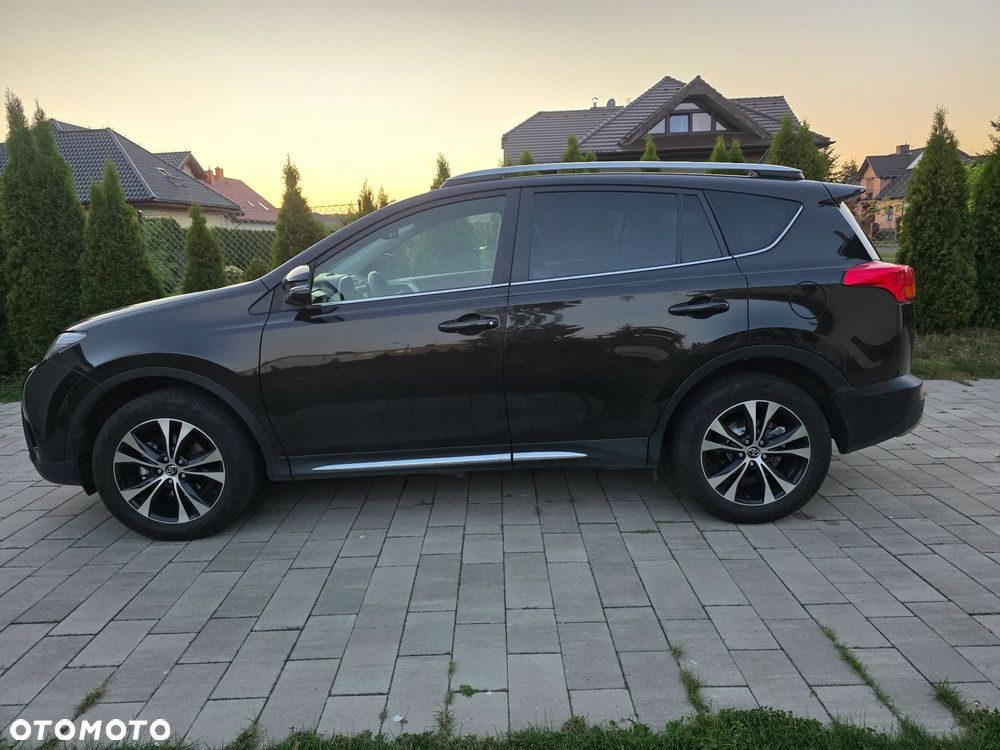 Toyota RAV4 2.0 D-4D Prestige - 4