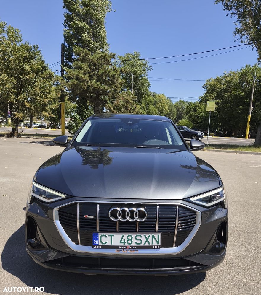 Audi e-tron - 23