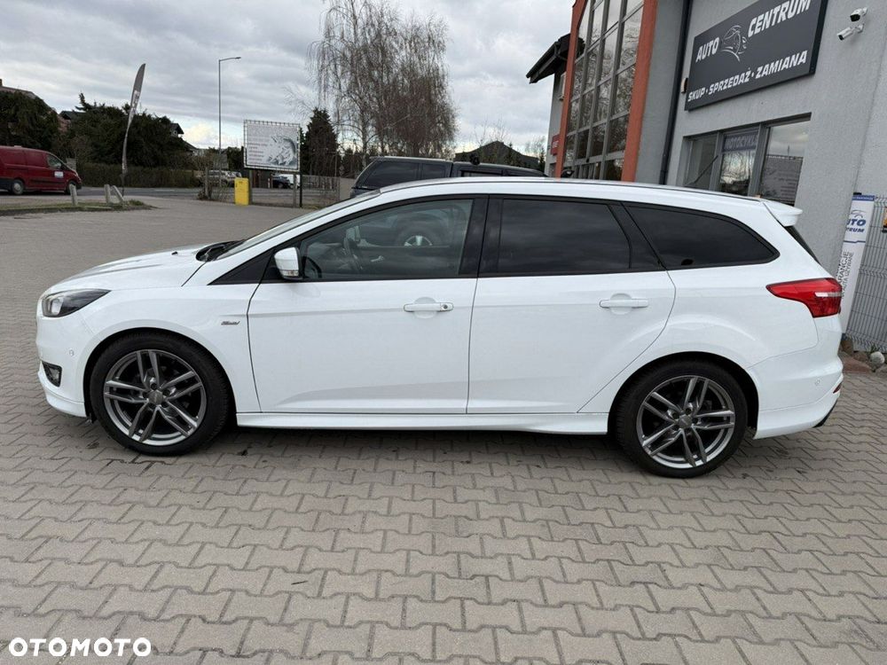 Ford Focus 1.0 EcoBoost ST-Line Black ASS - 10