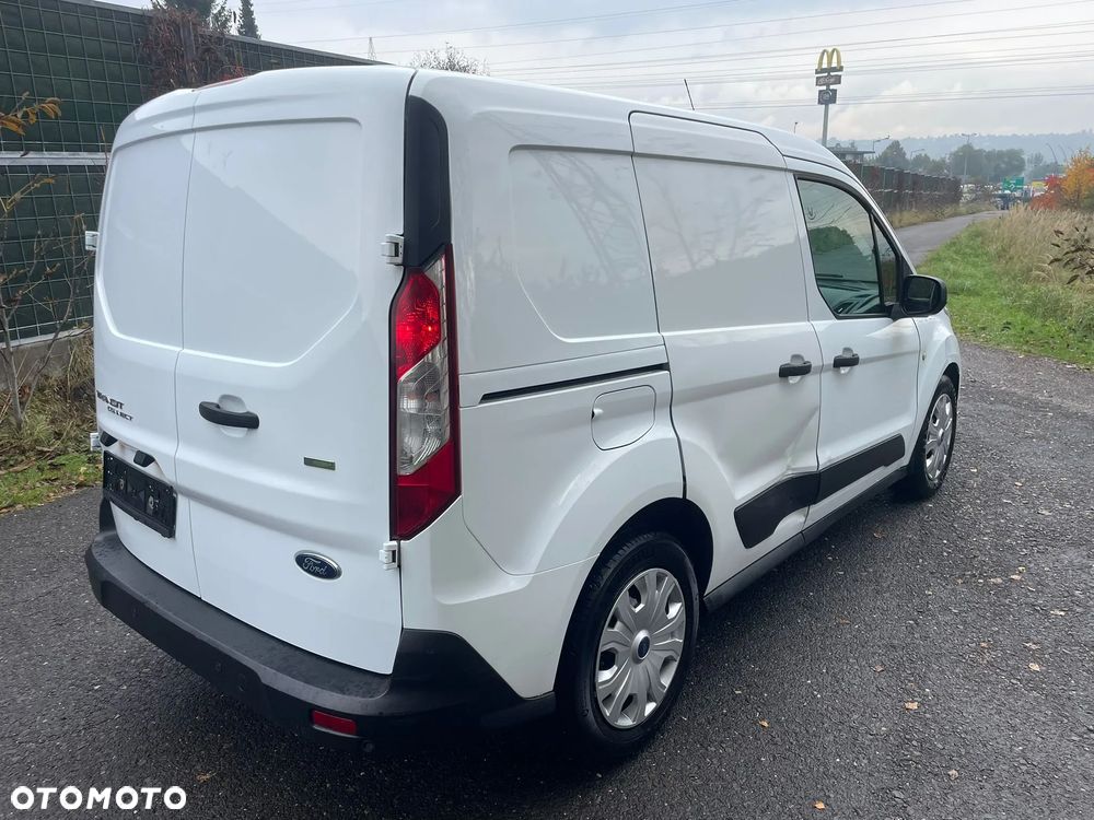 Ford TRANSIT CONNECT - 4