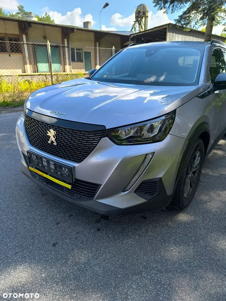 Peugeot 2008 1.2 Pure Tech GPF Style S&S - 18