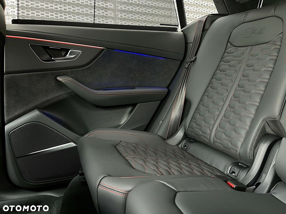 Audi RS Q8 - 26
