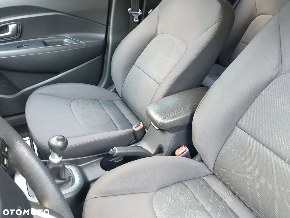 Kia Rio 1.2 Spirit - 14