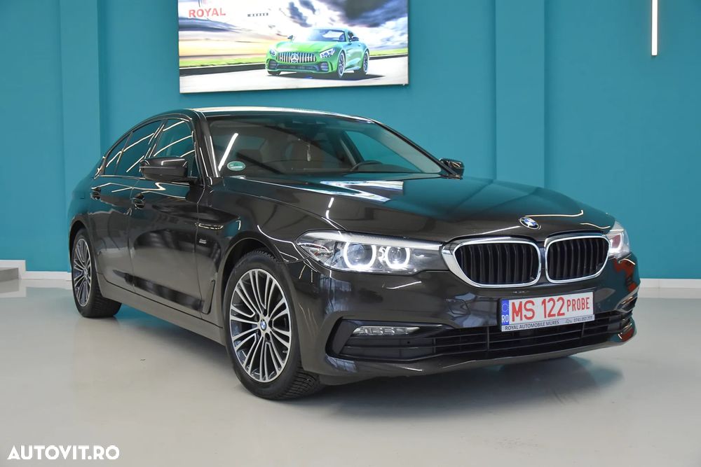 BMW Seria 5 520d Aut. Luxury Line - 1