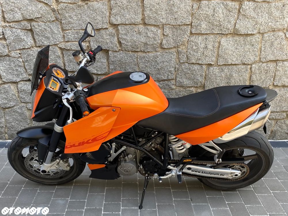 KTM Super Duke - 21