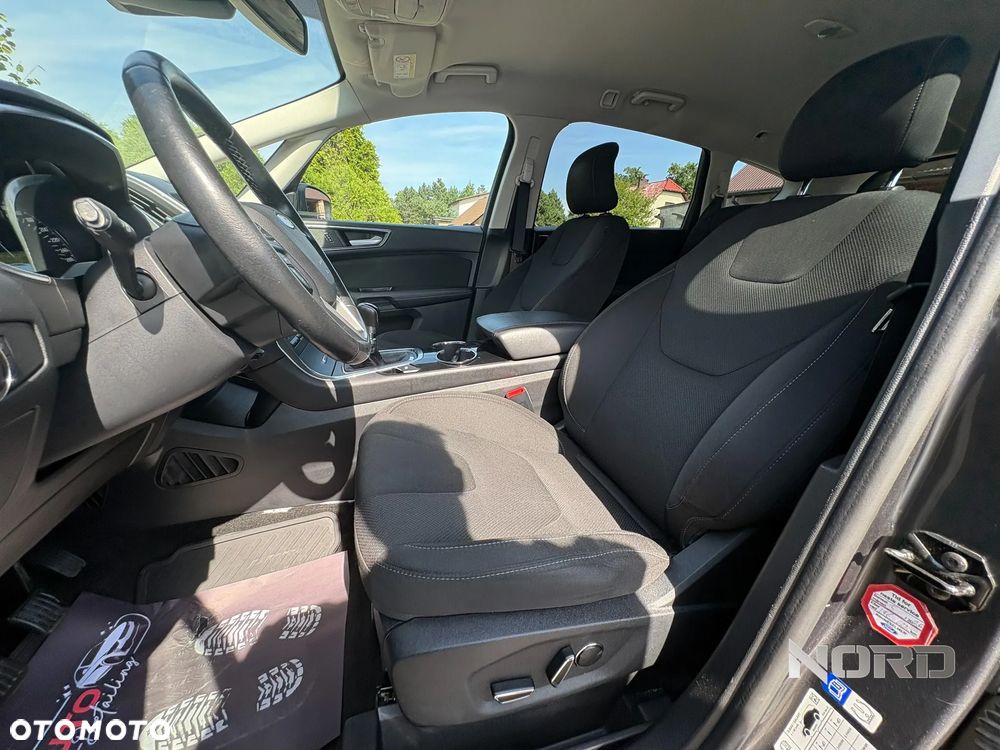 Ford S-Max 2.0 TDCi 4WD Titanium - 17