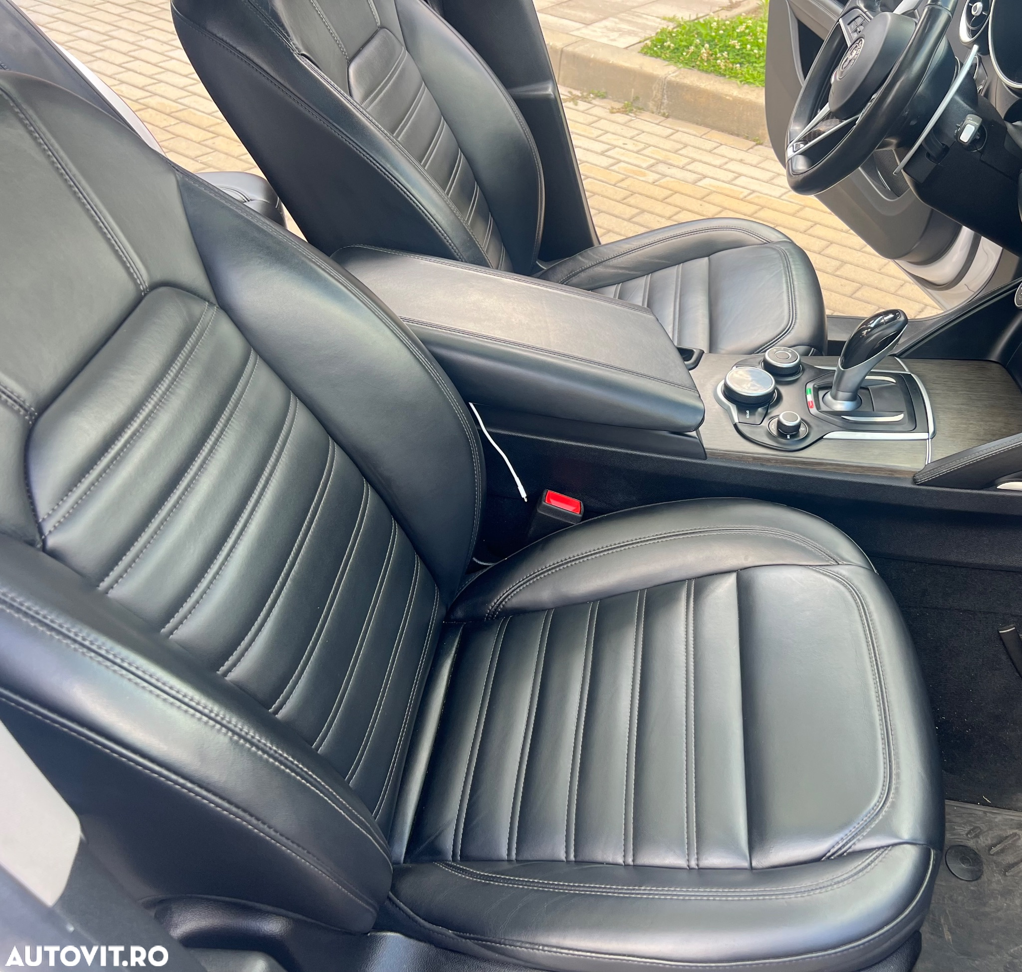 Alfa Romeo Stelvio 2.2 Diesel 16V AT8 Q4 Ti - 13