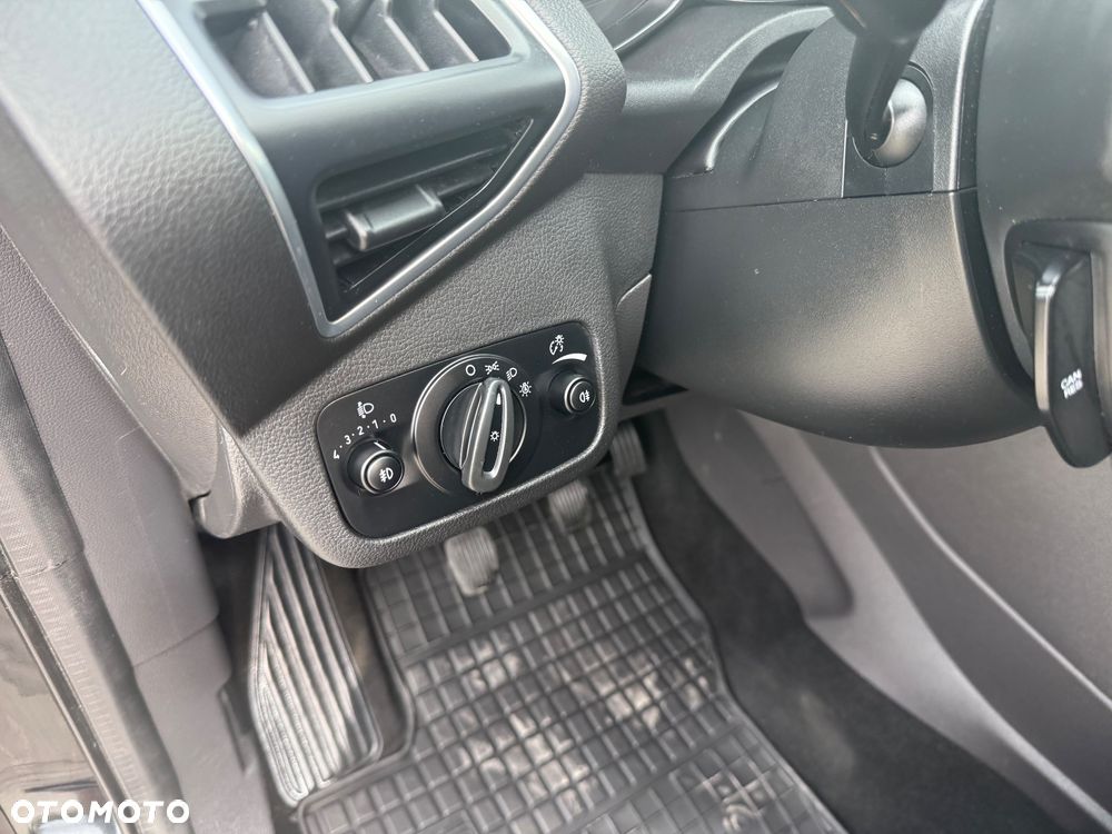 Ford Kuga 2.0 TDCi 2x4 Titanium - 21