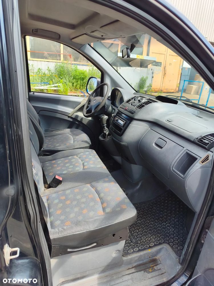 Mercedes-Benz Vito Univan 639.603 - 9
