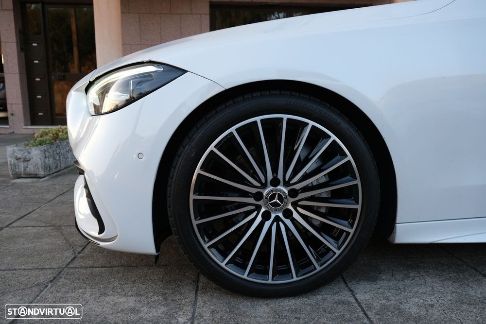 Mercedes-Benz C 300 d AMG Line - 34