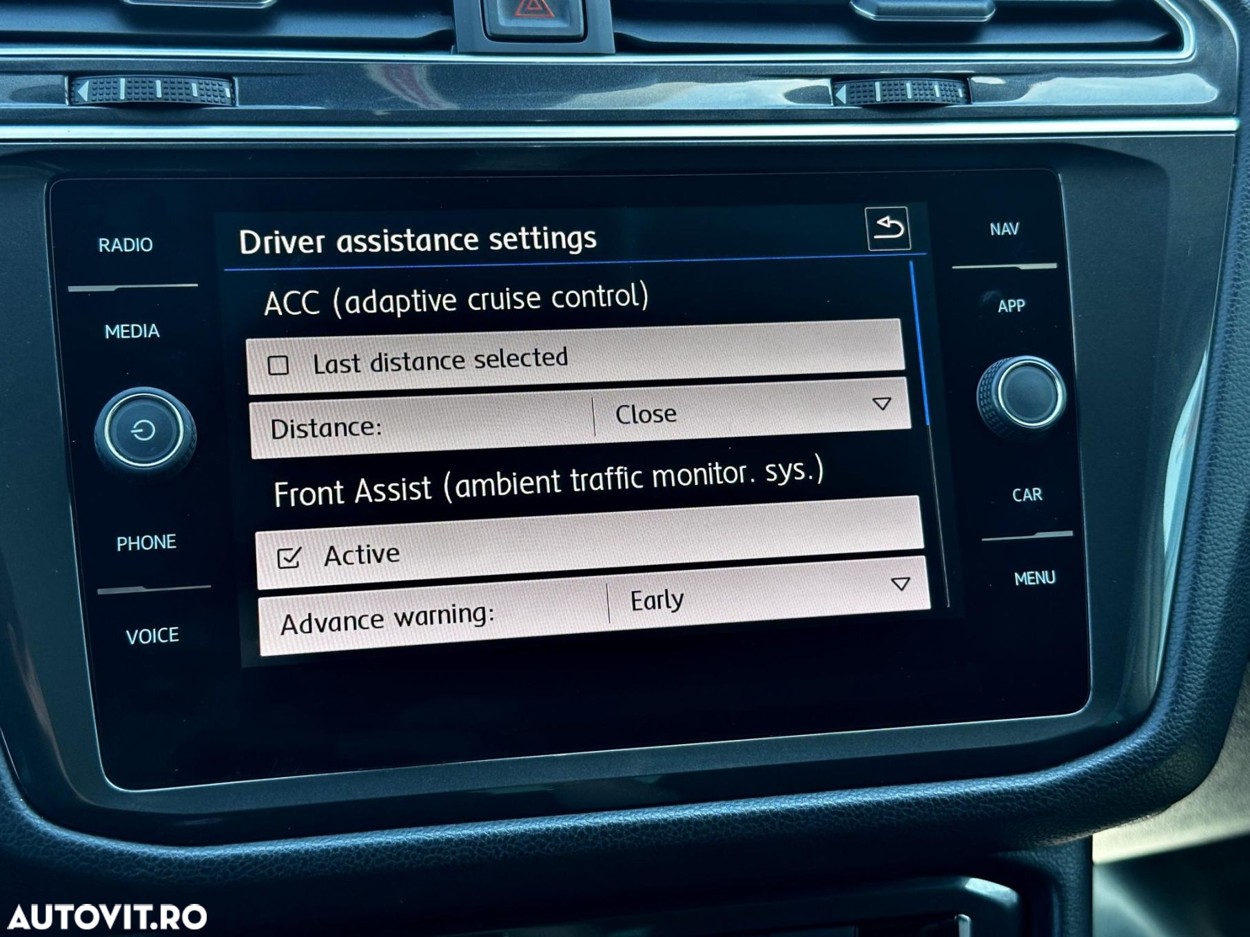 Volkswagen Tiguan - 20