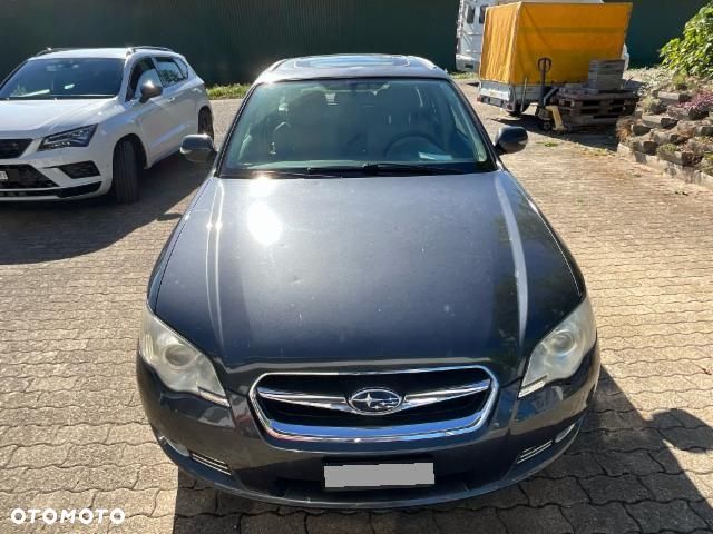Subaru Legacy 3.0RE EXE - 3