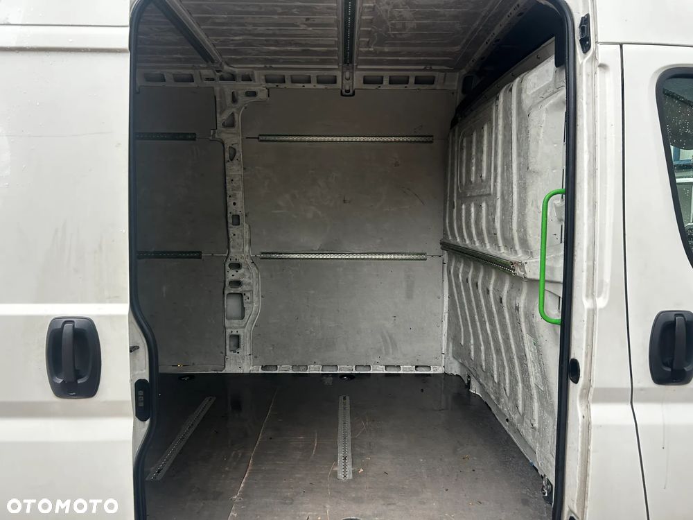 Peugeot BOXER - 22