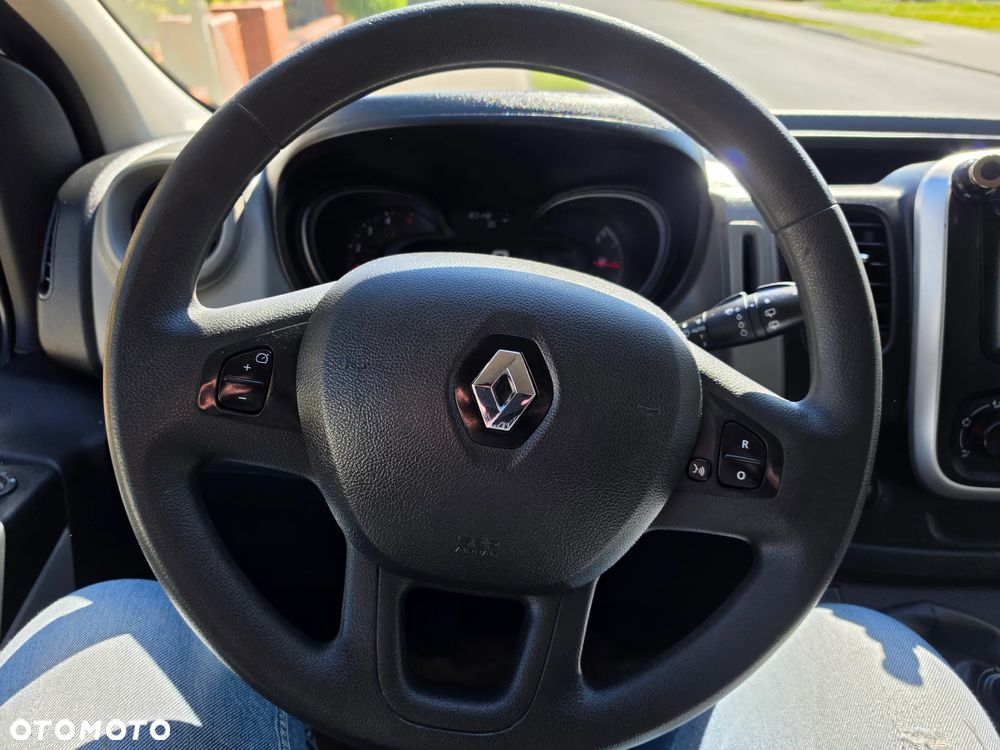Renault Trafic - 13