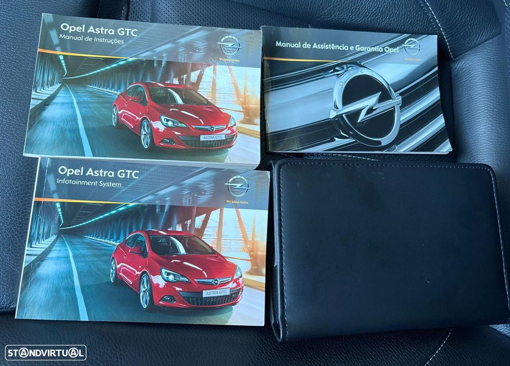 Opel Astra GTC - 21