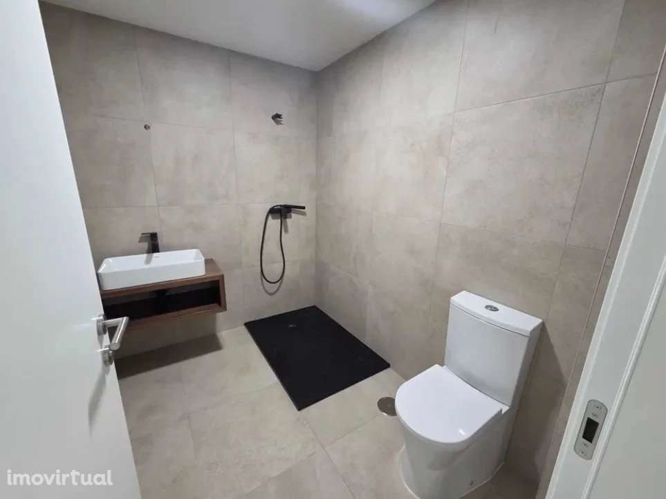 Moradia T3+1 Nova em Aradas - Grande imagem: 4/13