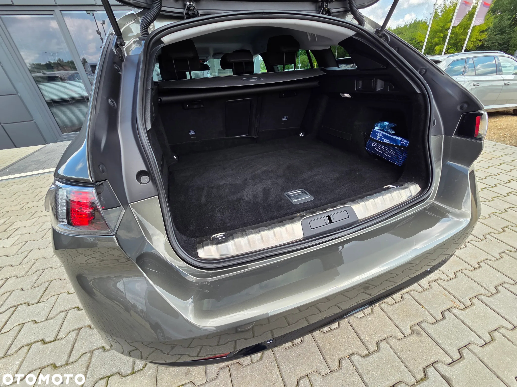 Peugeot 508 2.0 BlueHDi Allure S&S EAT8 - 28