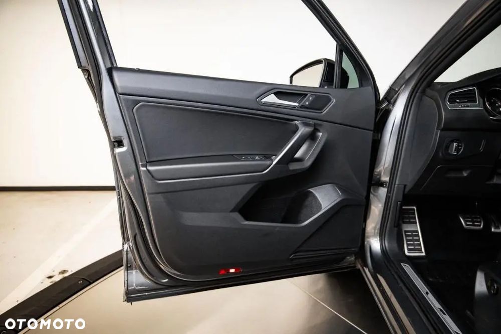 Volkswagen Tiguan 2.0 TSI BMT 4Mot Highline DSG - 28