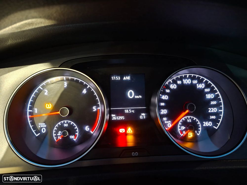 VW Golf 1.6 TDI BlueMotion Comfortline - 28
