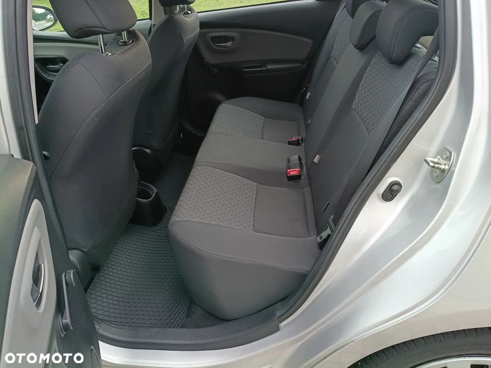 Toyota Yaris - 7