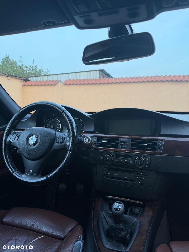 BMW Seria 3 - 12