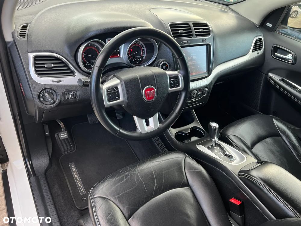 Fiat Freemont - 16