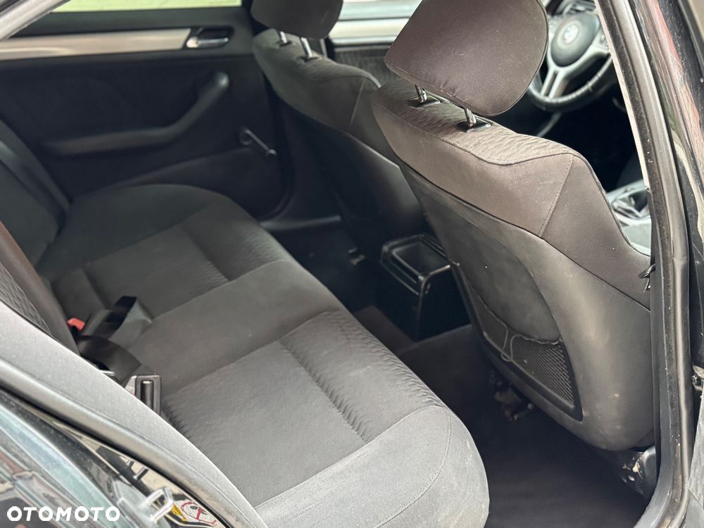 BMW Seria 3 - 12