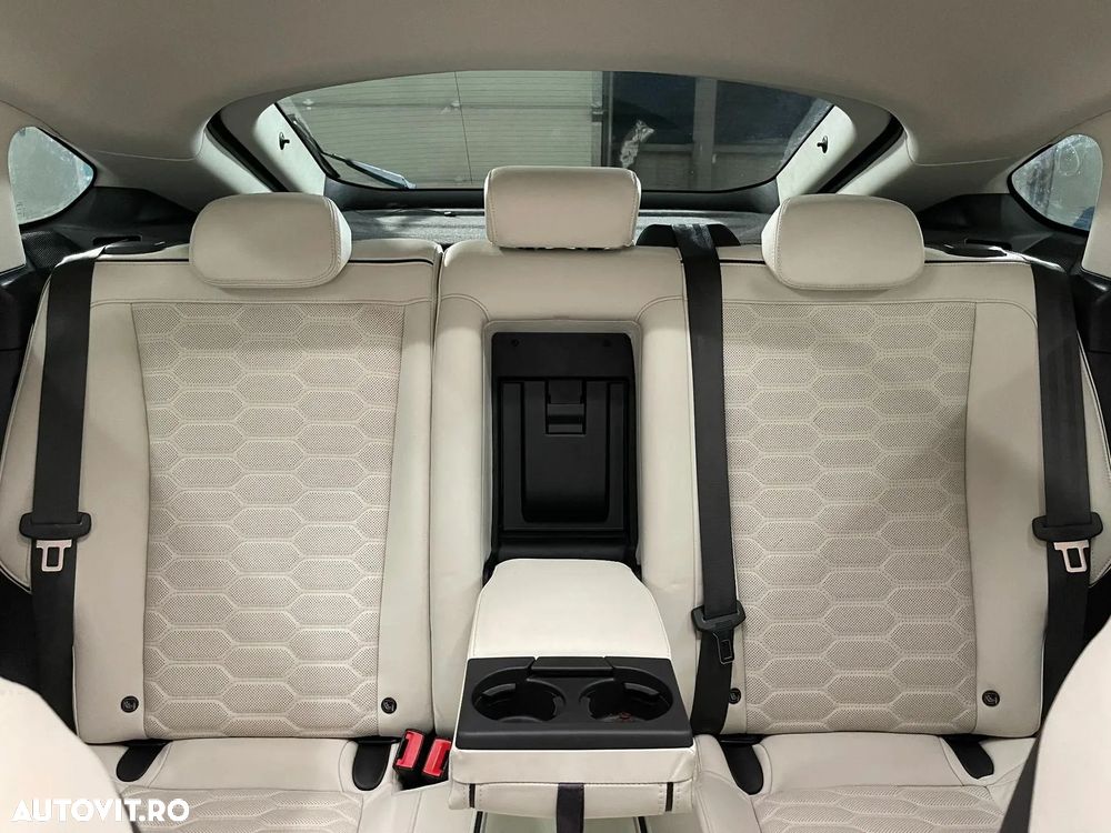 Ford Mondeo 2.0 TDCi Start-Stopp PowerShift-Aut Vignale - 12