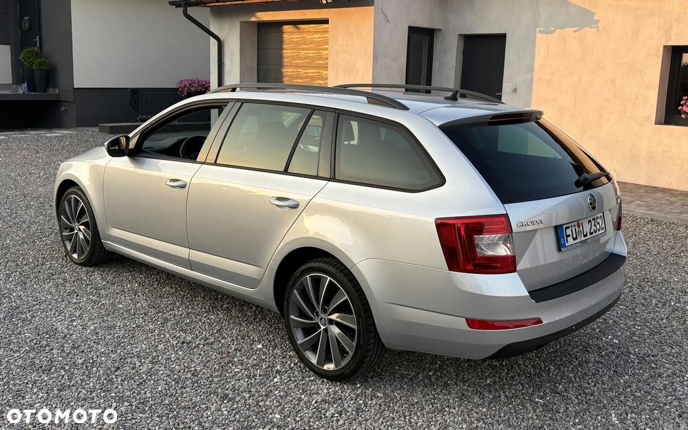 Skoda Octavia 2.0 TDI Sport Edition - 7