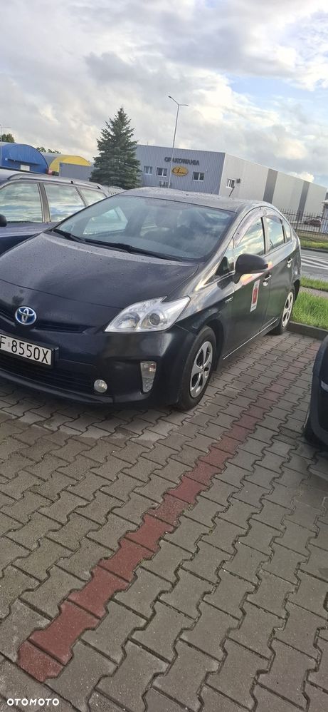 Toyota Prius 1.8 HSD Premium - 1