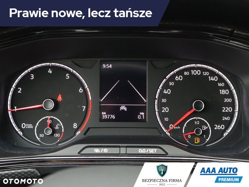 Volkswagen T-Cross - 13