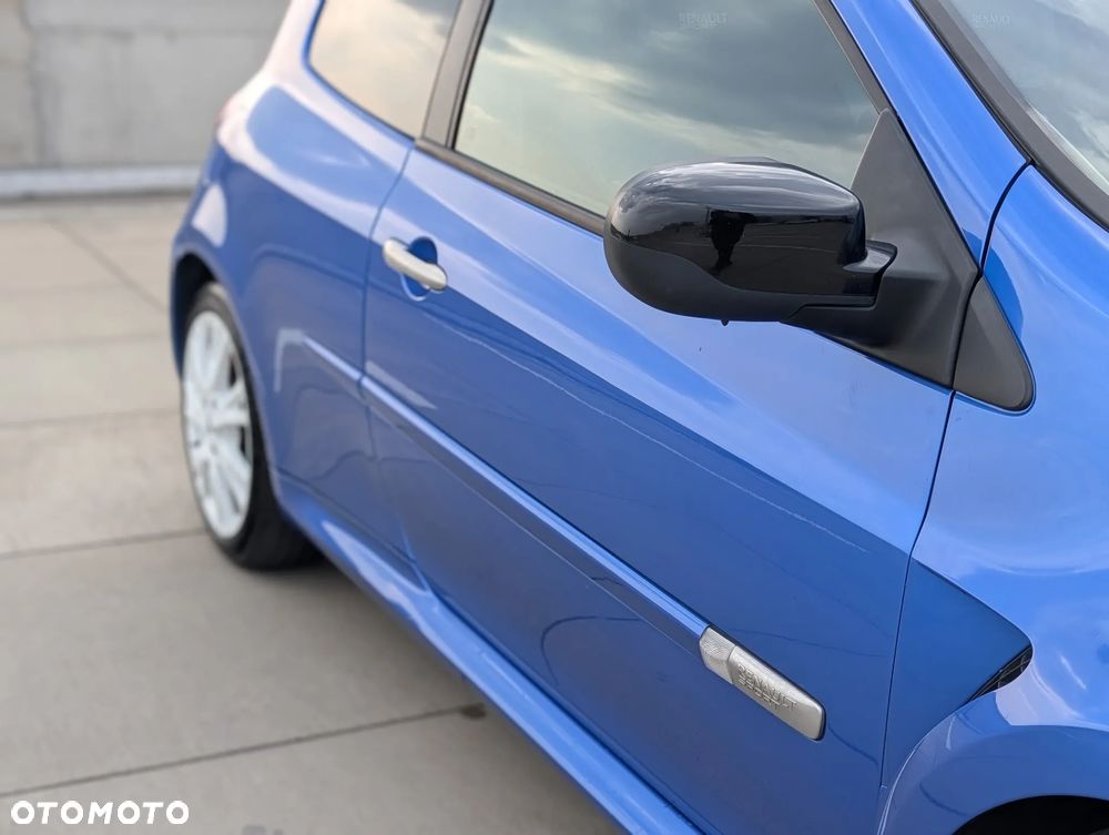 Renault Clio - 15