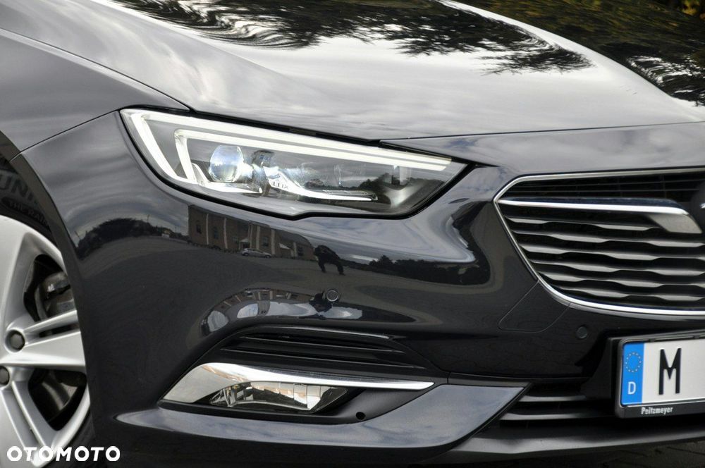 Opel Insignia - 12