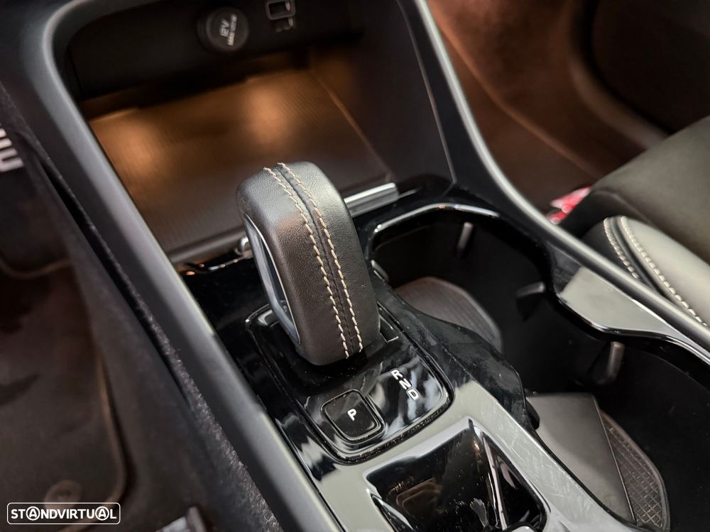 Volvo XC 40 T4 Recharge DKG RDesign Expression - 15