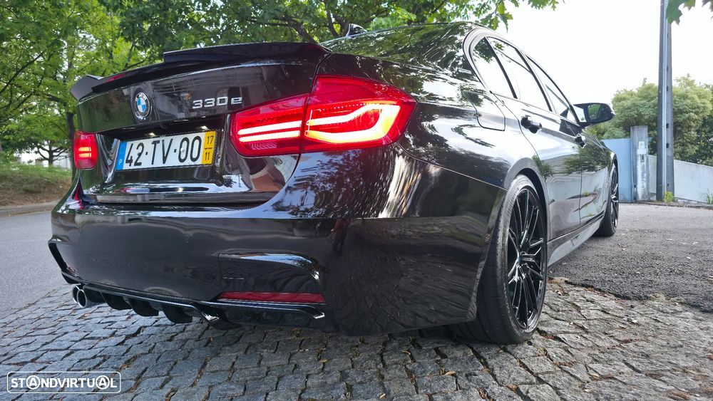 BMW 330 e iPerformance Pack M - 5