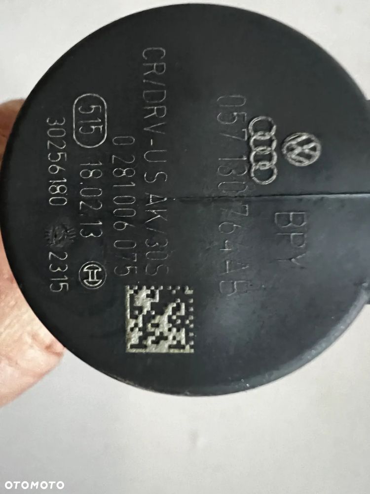 LISTWA WTRYSKOWA AUDI VW SKODA 2.0 TDI CJC 03L130089Q 03L906054 ORGINAŁ - 3