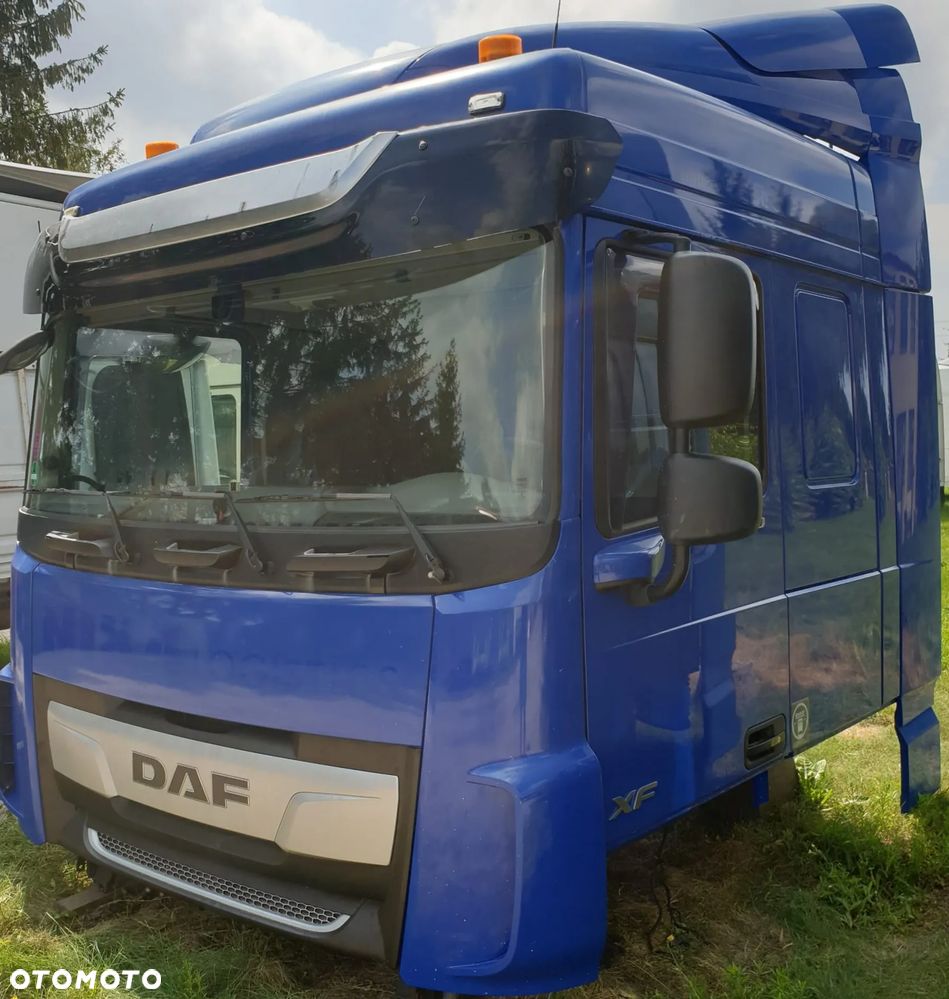 KABINA KOMPLETNA Z KLIMATYZACJĄ 2018r. DAF XF 106 LIFT SPACE CAB NIEBIESKA - 2