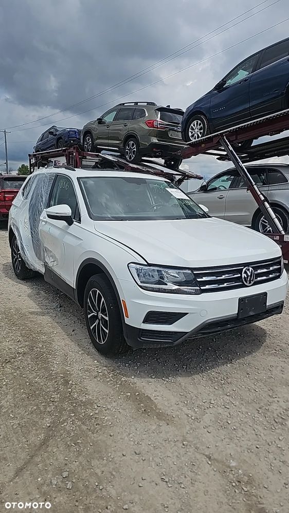 Volkswagen Tiguan - 6