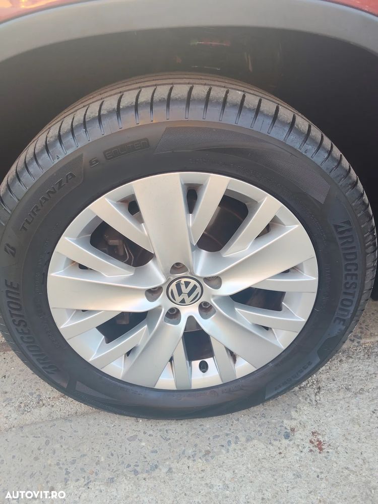 Volkswagen Tiguan - 6
