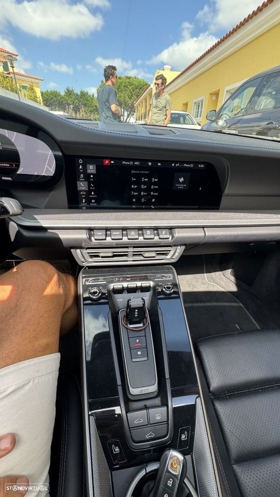 Porsche 911 (992) Carrera PDK - 25
