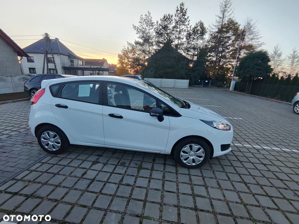 Ford Fiesta 1.25 Ambiente - 9