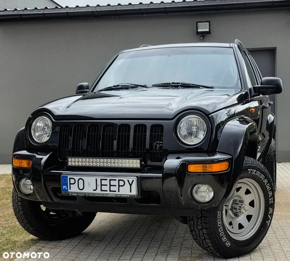 Jeep Cherokee - 11