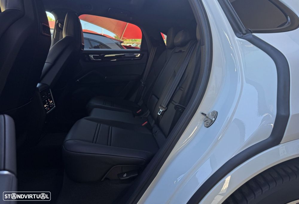 Porsche Cayenne Coupé - 23