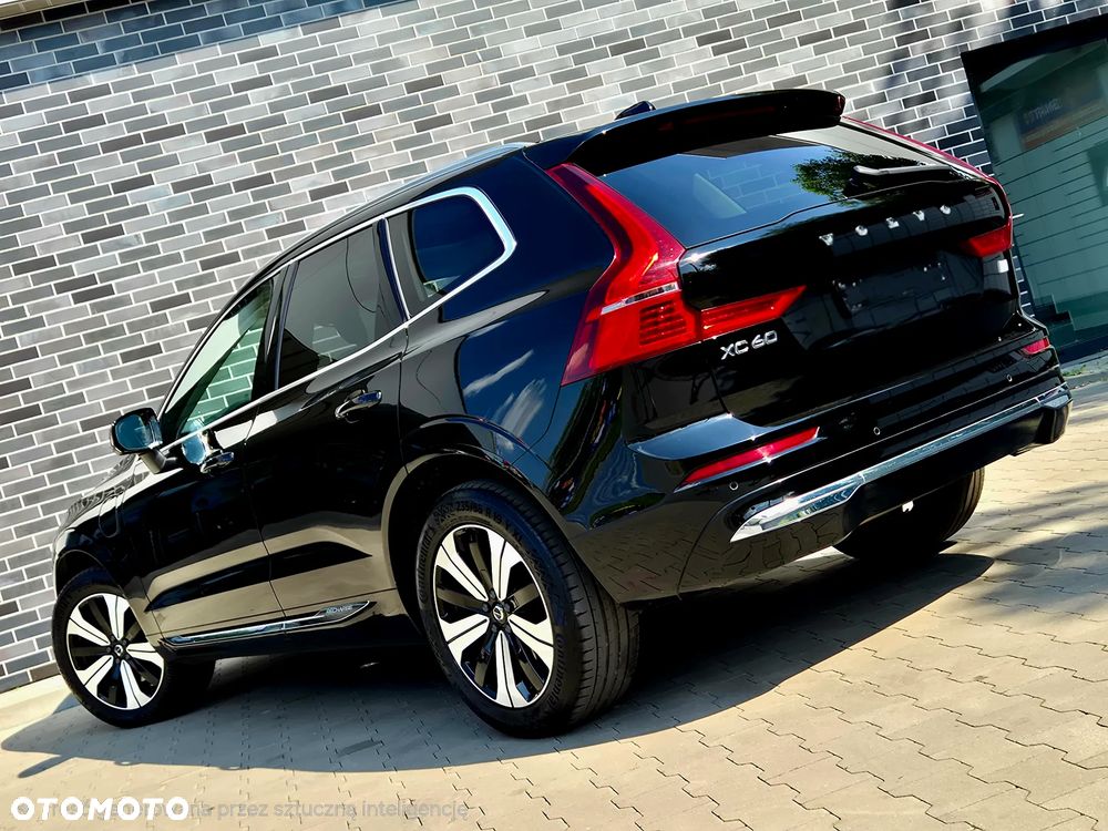 Volvo XC 60 T6 AWD Plug-In Hybrid Inscription - 10