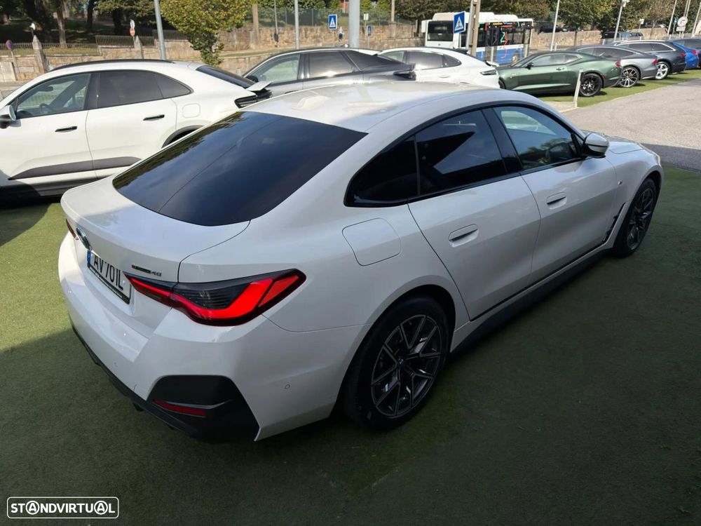 BMW i4 eDrive40 Pack Desportivo M - 10
