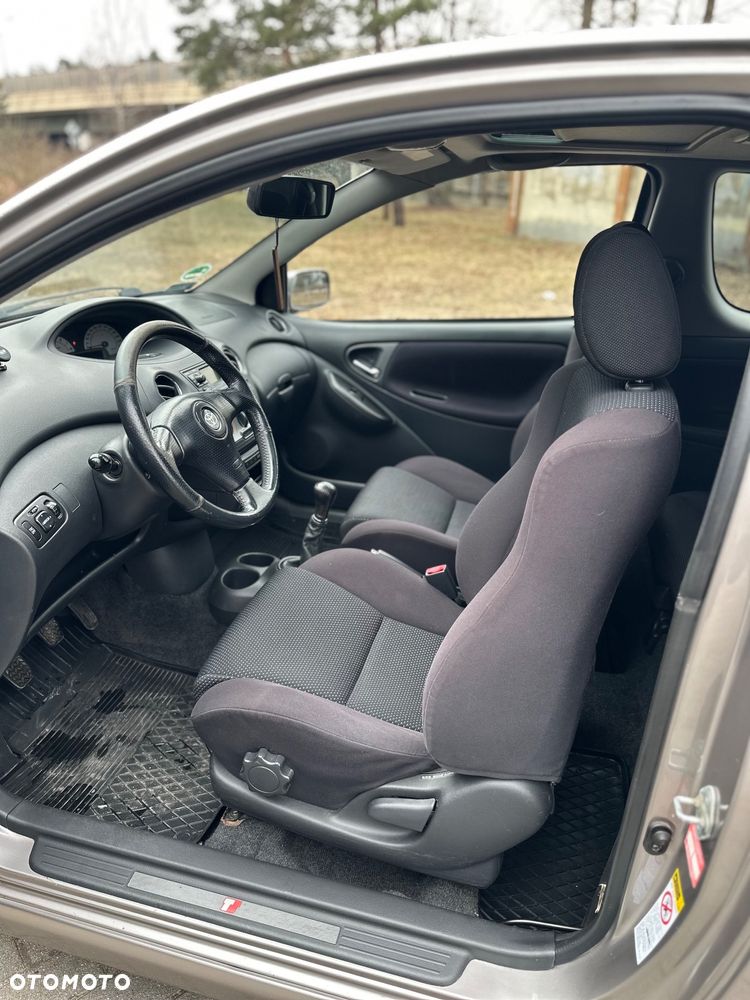 Toyota Yaris 1.5 TSport - 8